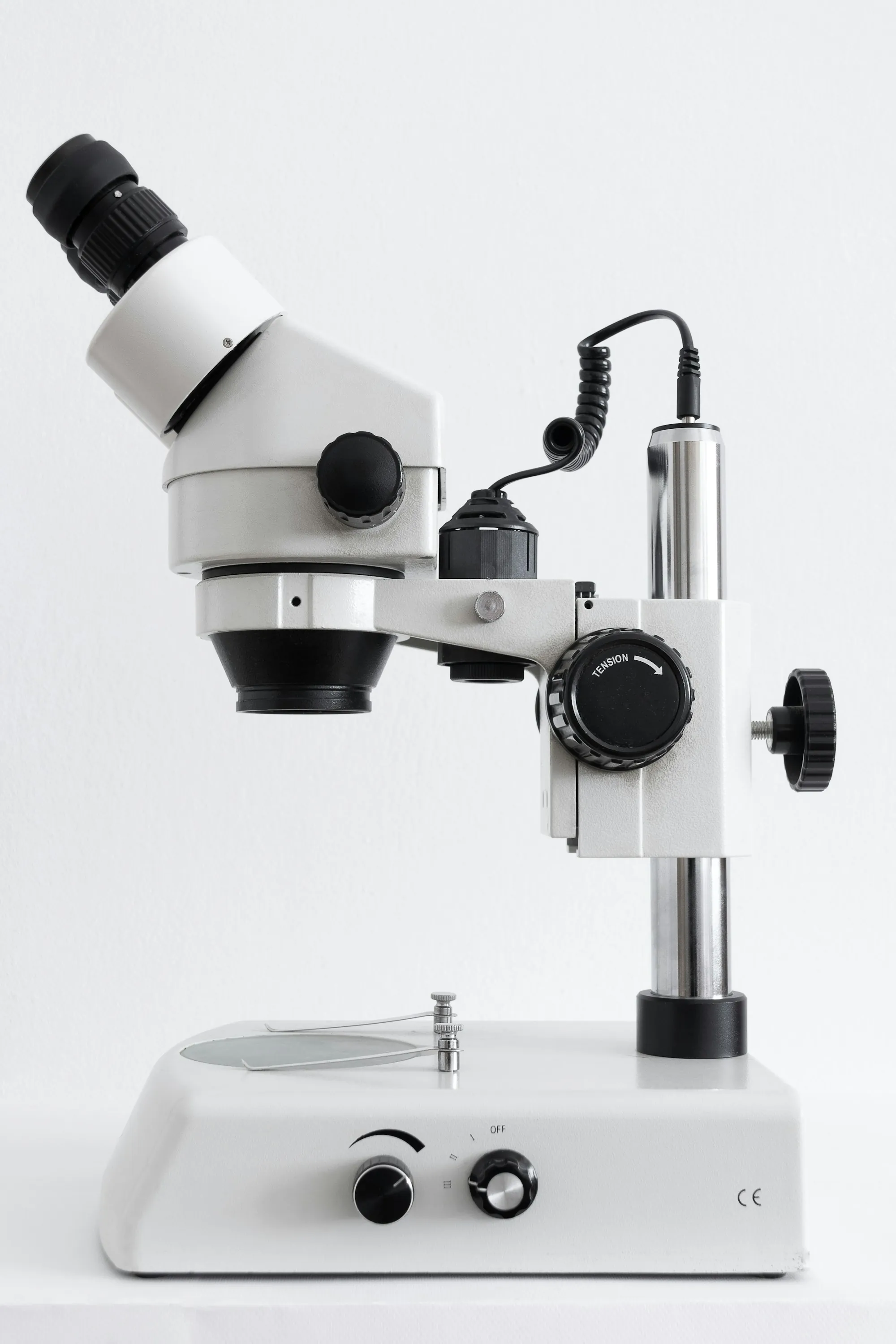 Laboratory stereo microscope